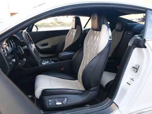 Used 2015 Bentley Continental GT V8 S image 22
