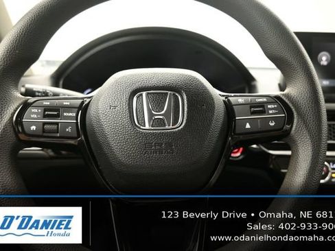 Used 2023 Honda Civic LX image 29