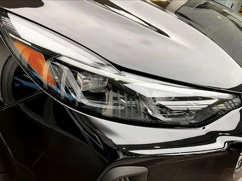 Used 2024 Ford Escape ST-Line Elite w/ Premium Technology Package image 50