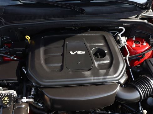 Used 2017 Dodge Durango GT w/ Premium Group AWD/4WD image 12