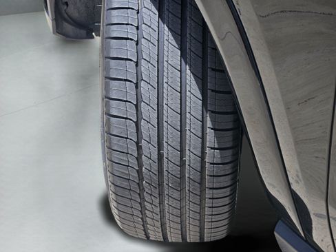 Certified 2023 Mercedes-Benz GLE 450 4MATIC image 32