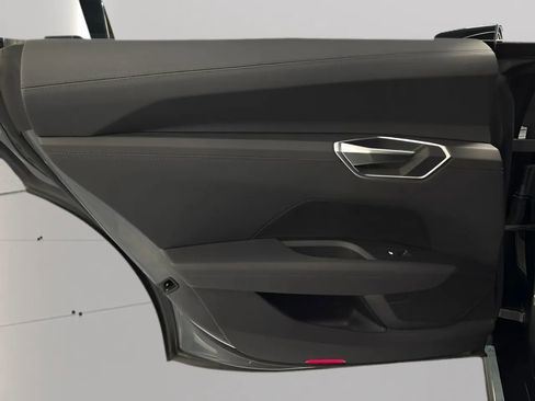 Used 2022 Audi e-tron GT Premium Plus AWD/4WD image 12