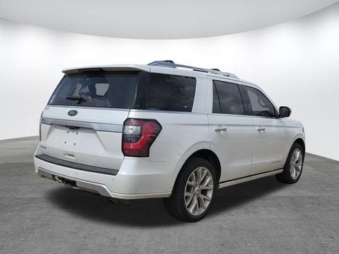 Used 2019 Ford Expedition Platinum image 4