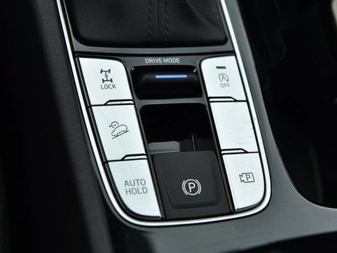 Used 2025 Hyundai Tucson SEL AWD/4WD image 17