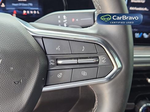 Certified 2025 Chevrolet Suburban Premier AWD/4WD image 26
