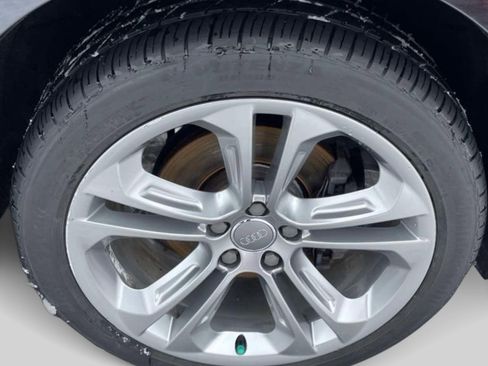 Used 2018 Audi Q3 2.0T Premium image 12