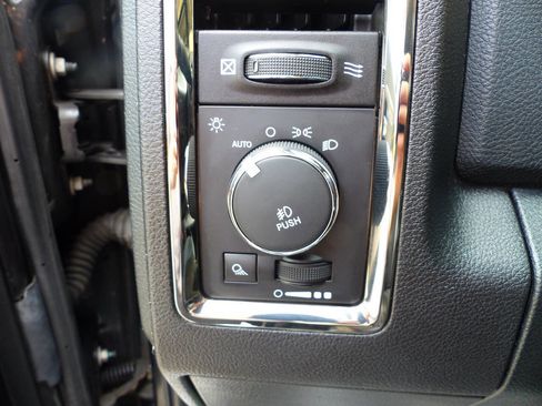 Used 2016 RAM 1500 Sport w/ Convenience Group AWD/4WD image 21