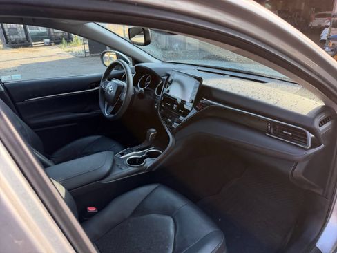 Used 2023 Toyota Camry XLE FWD image 16