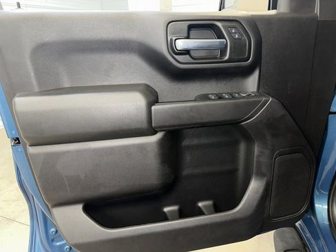 Certified 2024 Chevrolet Silverado 1500 Custom Trail Boss w/ LPO, Dark Essentials Package image 7