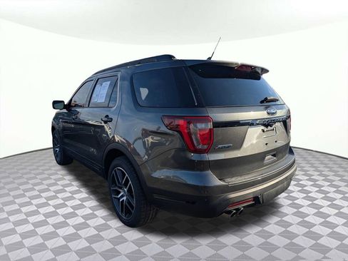 Used 2019 Ford Explorer Sport w/ Equipment Group 401A image 5
