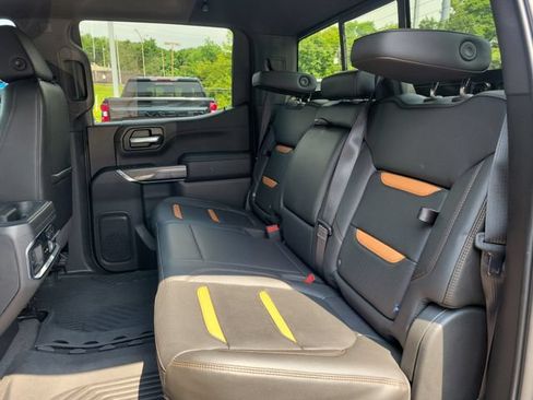 Used 2020 GMC Sierra 1500 AT4 w/ AT4 Premium Package AWD/4WD image 10