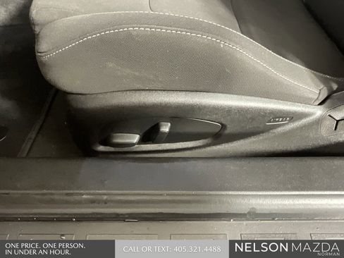 Used 2018 Chevrolet Camaro LT w/ RS Package image 16