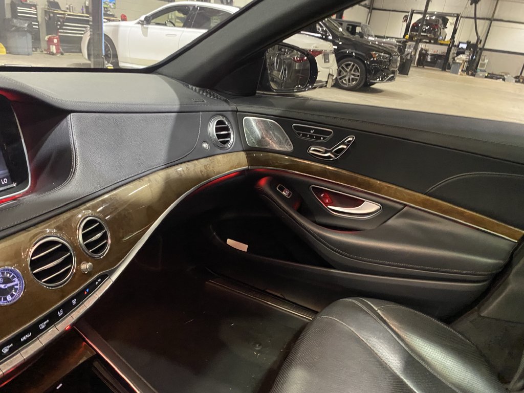 Used 2015 Mercedes-Benz S 550 4MATIC Sedan image 4