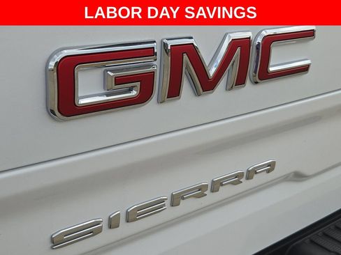 Used 2025 GMC Sierra 1500 SLT w/ SLT Premium Plus Package AWD/4WD image 25