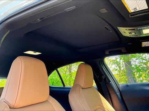 Certified 2026 Lexus UX 300h AWD w/ Accessory Package (2T) image 27