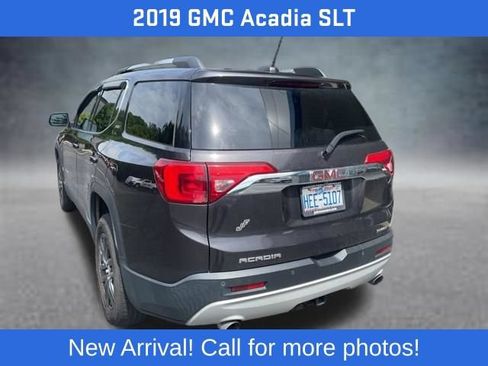 Used 2019 GMC Acadia SLT AWD/4WD image 2
