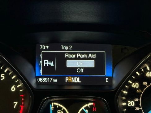 Used 2015 Ford Focus SE w/ Reverse Sensing Package image 24