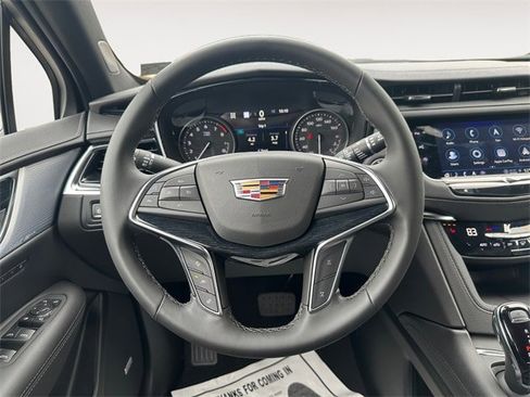 New 2025 Cadillac XT5 Premium Luxury w/ Technology Package image 12