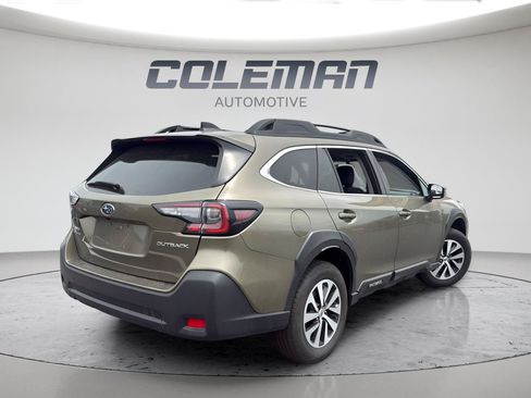 Used 2025 Subaru Outback Premium AWD/4WD image 5