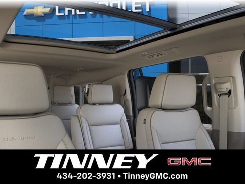 New 2026 GMC Yukon XL Denali w/ Denali Reserve Package AWD/4WD image 24
