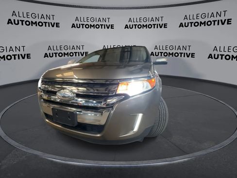 Used 2012 Ford Edge Limited FWD image 5