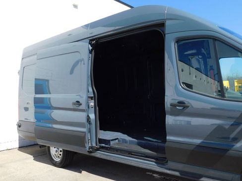 Used 2022 Ford Transit 250 148 High Roof Extended AWD w/ Parcel Delivery Package image 23