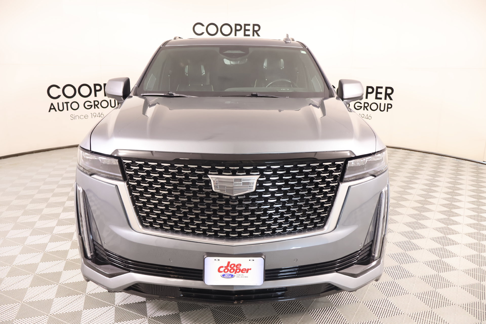 Used 2021 Cadillac Escalade Sport Platinum w/ LPO, ONYX Package AWD/4WD image 9
