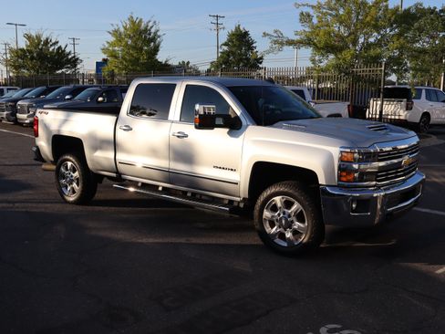 Used 2018 Chevrolet Silverado 2500 LTZ w/ Duramax Plus Package AWD/4WD image 14