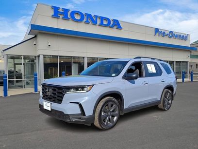 Used 2025 Honda Pilot Sport