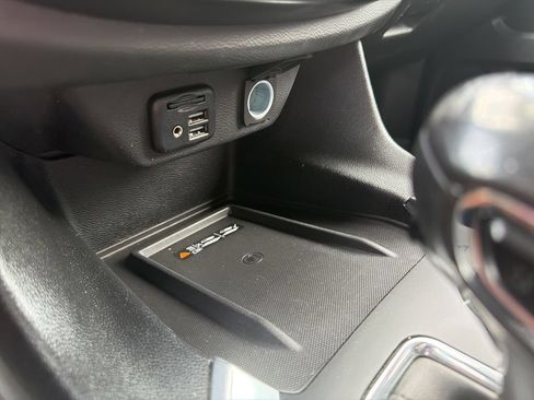 Used 2021 Chevrolet Traverse Premier w/ LPO, Floor Liner Package FWD image 20