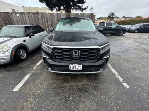 Used 2024 Honda Pilot EX-L image 3