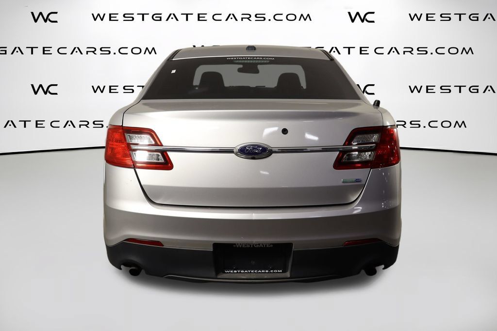Used 2017 Ford Taurus Police Interceptor AWD image 4