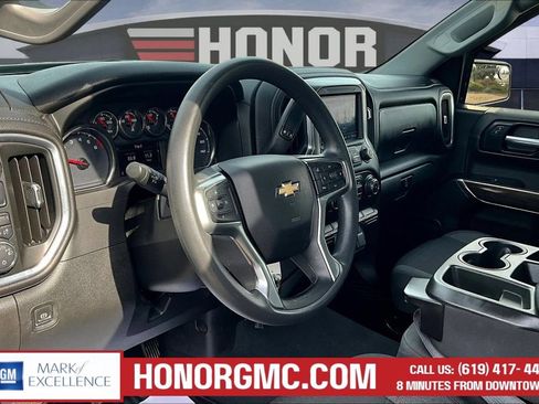 Used 2020 Chevrolet Silverado 1500 LT w/ LT Value Package RWD image 18