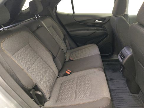 Used 2023 Chevrolet Equinox LT FWD image 19