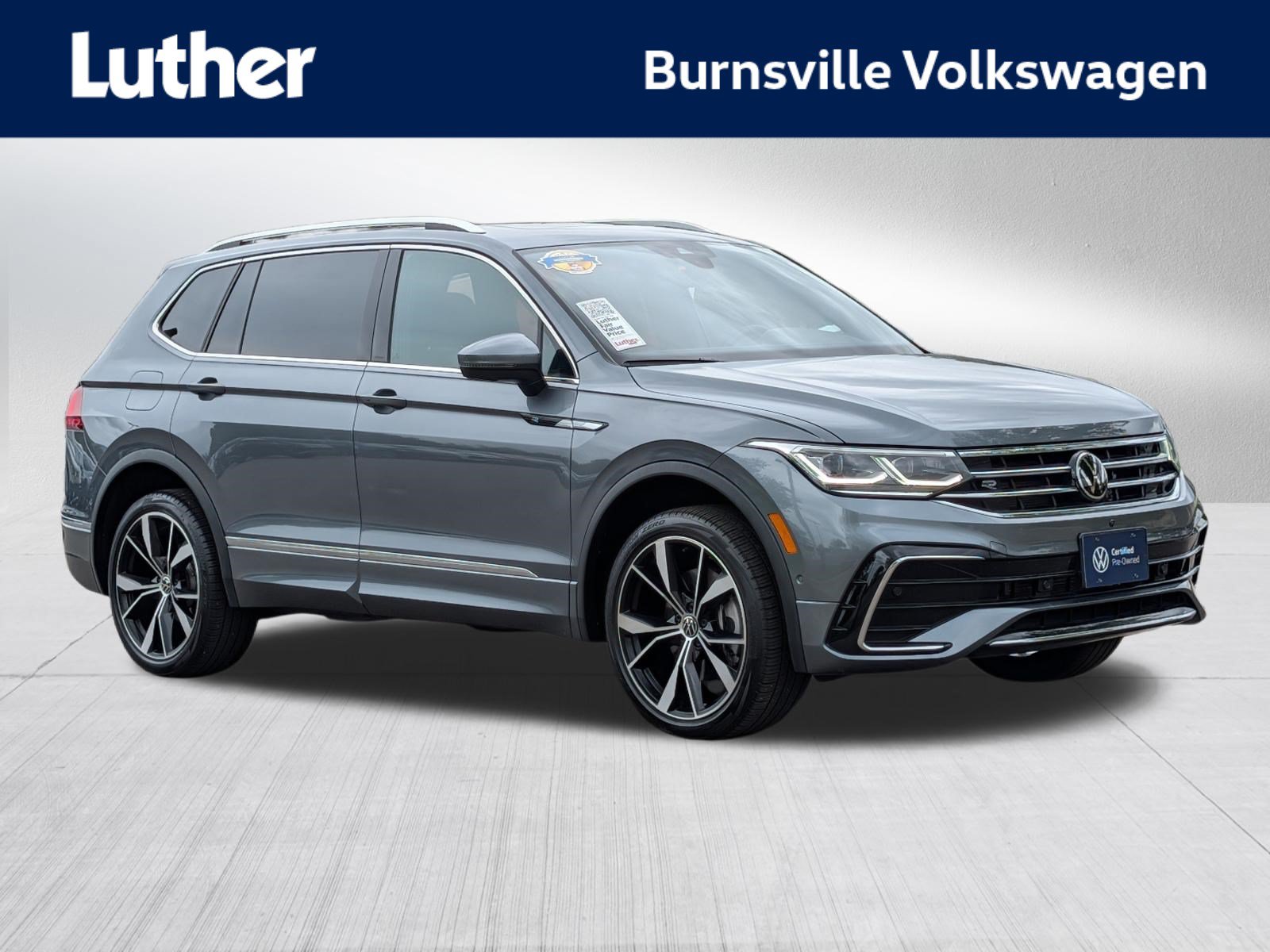 Certified 2024 Volkswagen Tiguan SEL R-Line w/ MDO Package, Two-Row AWD/4WD image 1