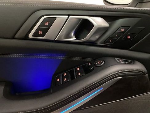 Used 2026 BMW X5 xDrive40i AWD/4WD image 34