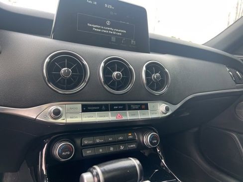 Used 2020 Kia Stinger GT-Line w/ Sun & Sound Package image 17