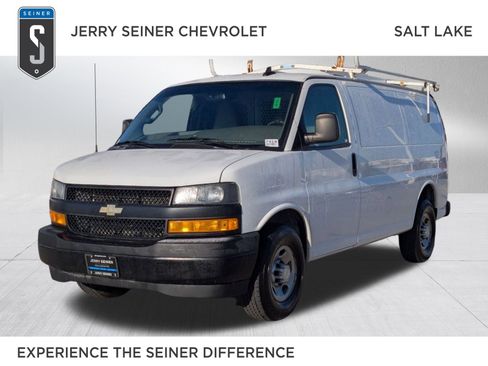 Used 2019 Chevrolet Express 3500 w/ Driver Convenience Package image 1