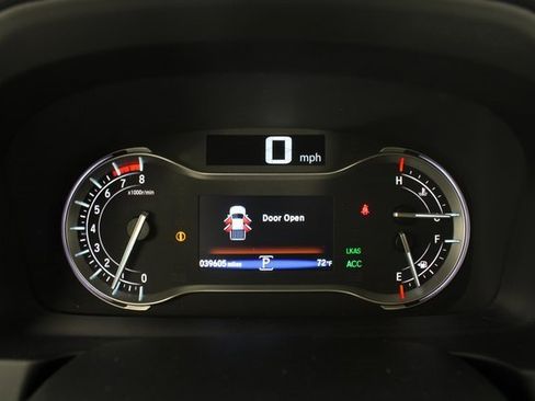 Used 2023 Honda Ridgeline Black Edition image 13