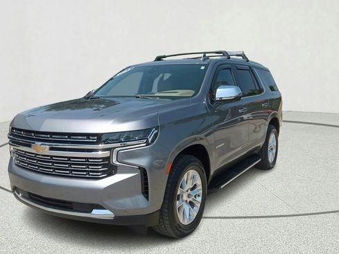 Used 2021 Chevrolet Tahoe Premier w/ Premium Package AWD/4WD image 3