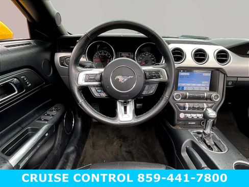 Used 2016 Ford Mustang Premium RWD image 8