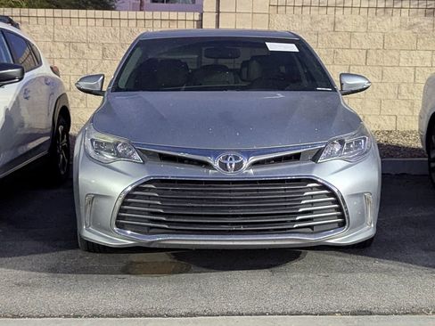 Used 2016 Toyota Avalon XLE Premium w/ Protection Package FWD image 2