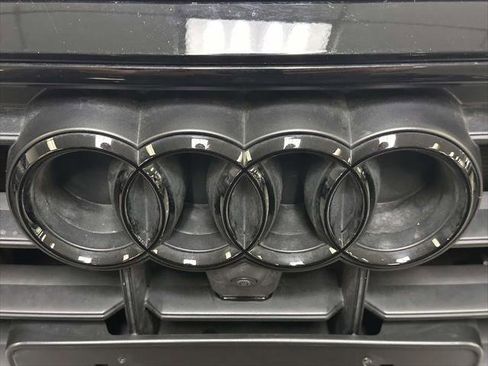 Used 2023 Audi Q8 Premium Plus w/ Premium Plus Package AWD/4WD image 10