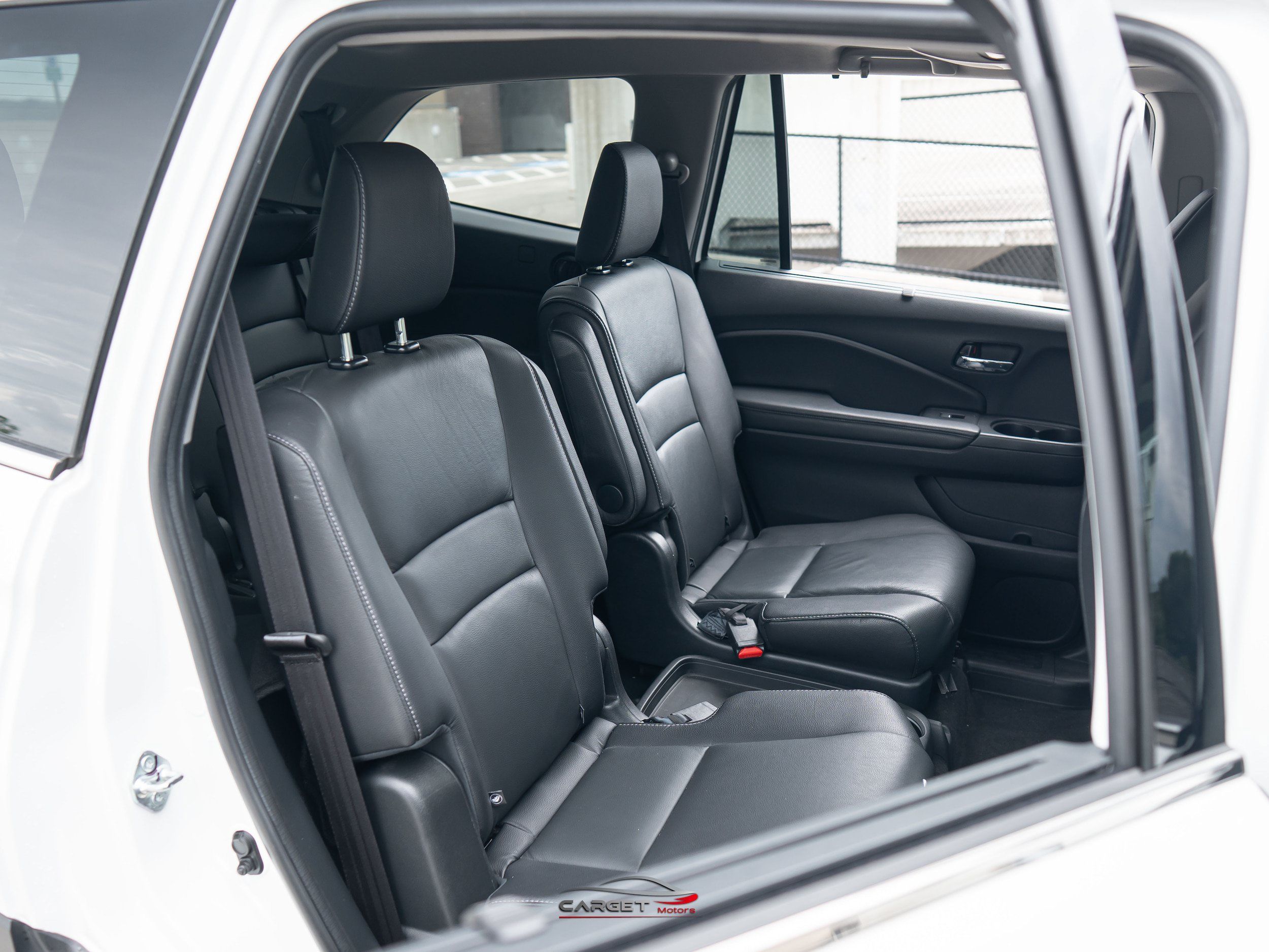 Used 2022 Honda Pilot Touring image 18