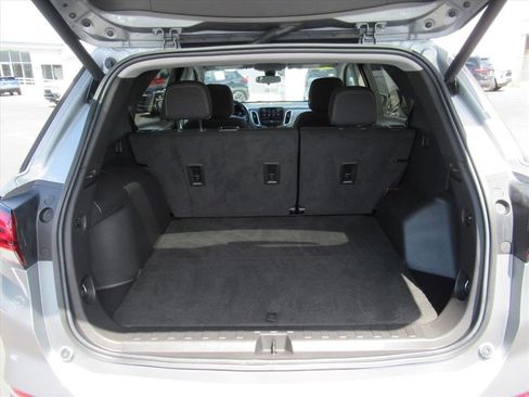 Certified 2023 Chevrolet Equinox LT FWD image 29