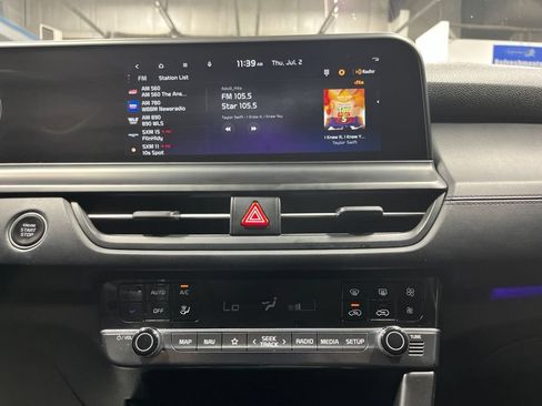 Used 2024 Kia Seltos EX AWD/4WD image 29