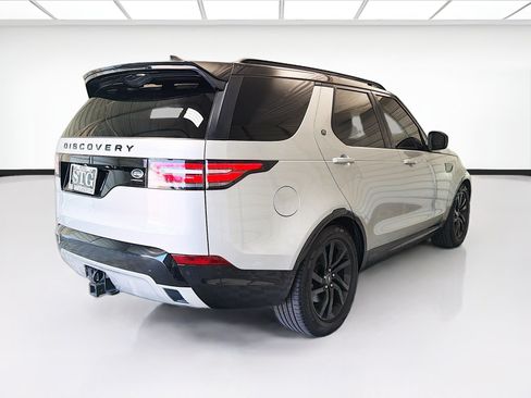 Used 2020 Land Rover Discovery Landmark AWD/4WD image 4