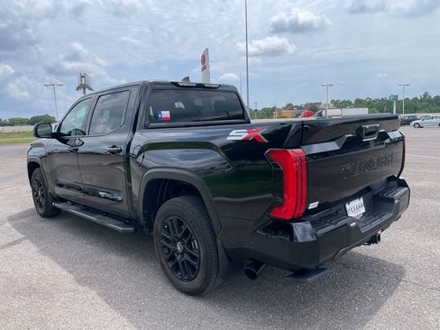 Used 2026 Toyota Tundra SR5 w/ SR5 Convenience Package AWD/4WD image 5
