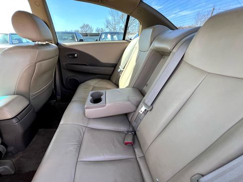 Used 2003 Nissan Altima 3.5 SE image 25