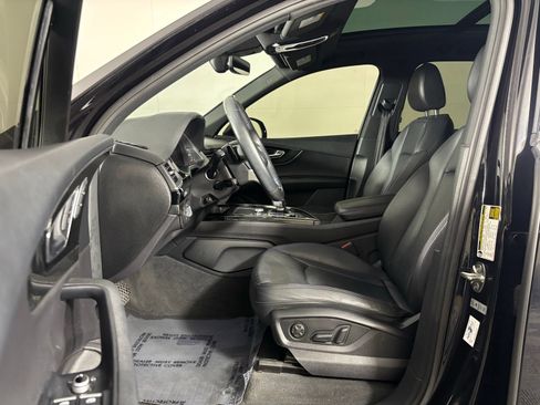 Used 2017 Audi Q7 3.0T Premium Plus AWD/4WD image 12